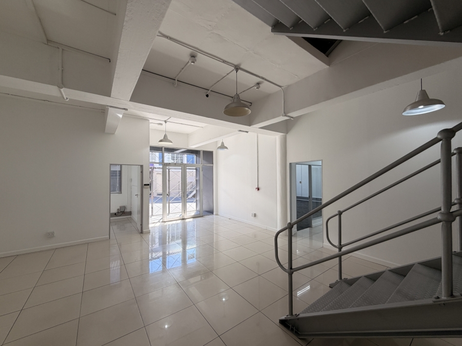 To Let Commercial Property for Rent in Green Point Western Cape